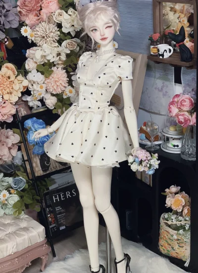 ドール服 ワンピース ドット SD16/2D63/Sdgrサイズ 女の子用 球体関節人形用 BJD用