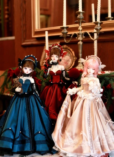 ドール用服 ドレス ホワイト ブラック ワインレッド ピンク ブルー シャンパン SD/SD16サイズ人形用 BJD