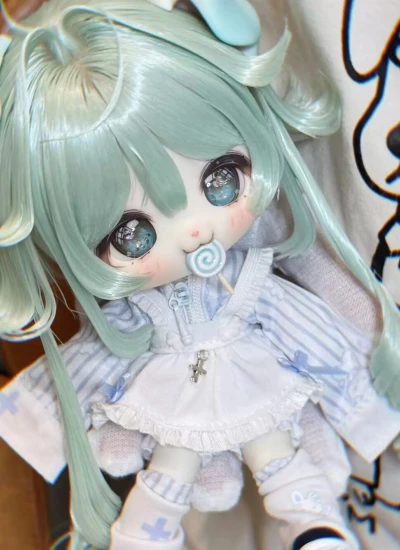 【期間限定】ドール用ヘッドのみ 小馋薯 三挿六 レジン製 球体関節人形用 BJD用 【豹豹自制】