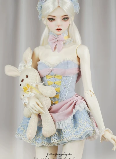 ドール用服 ショートドレス  ブラック 黄色 ブラック ホワイト パープル ブルー ピンク ID75サイズ用 BJD用