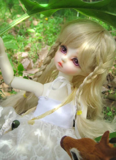 球体関節人形 27cm人形  holly  女の子