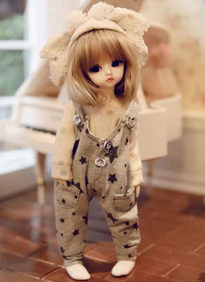 球体関節人形 27cm人形 苺 女の子