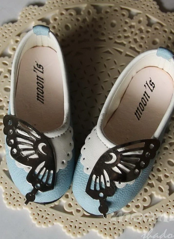 ドール靴 1/3サイズ人形用お靴 ブルー色 シルバー蝶