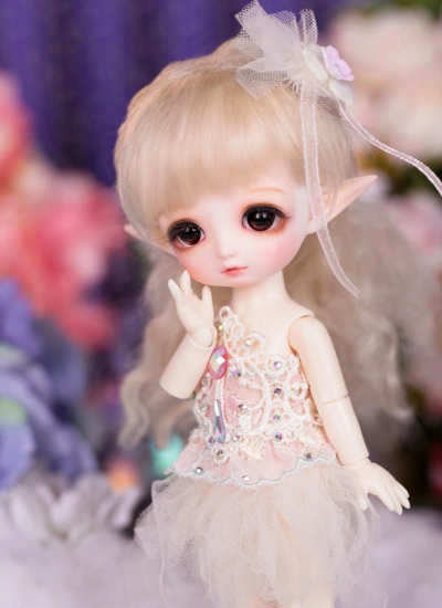 ドール本体　球体関節人形 Petit Freya 18cm 女