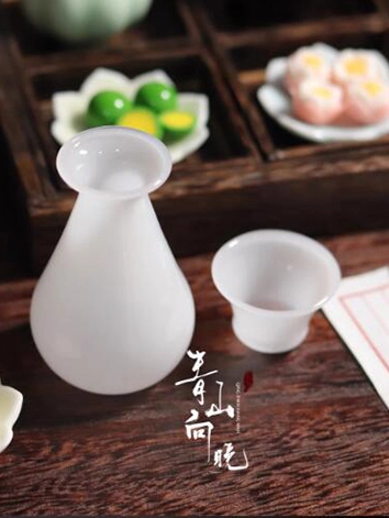 ドール用酒器 カップ ホワイト SD/70cmサイズ人形用 BJDDOLL 青山