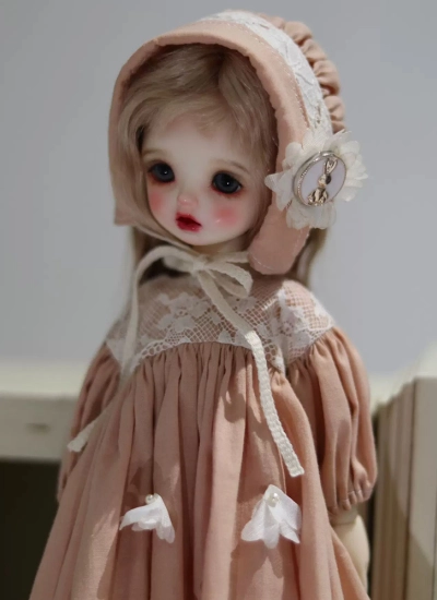ドール用服 ドレス ベージュ 女の子用 YOSD/OB24サイズ用 球体関節人形用 BJDDOLL