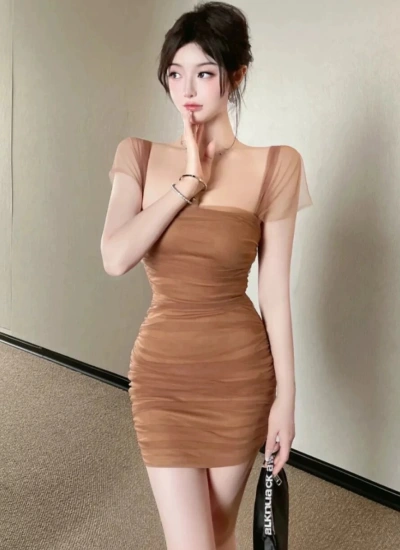 売れてます🔥【ワンピース】セクシー チュールあしらい ボディコンワンピース ギャル タイトフィット バックオープン