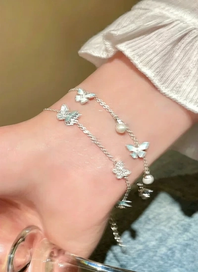 【アクセサリー】🦋バタフライ パール ブレスレット トレンド 高級感 スイート 上品 コーデしやすい シルバー