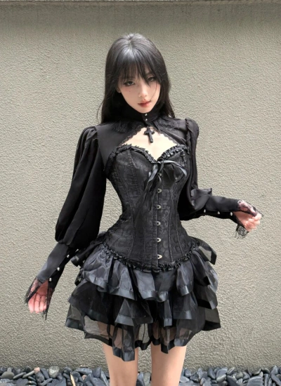 【3点セット】 ハロウィン ダークゴシック ウエストコルセット レトロレース パフスリーブ ブラウス ティアードスカート ｜ コスプレ衣装 ブラック